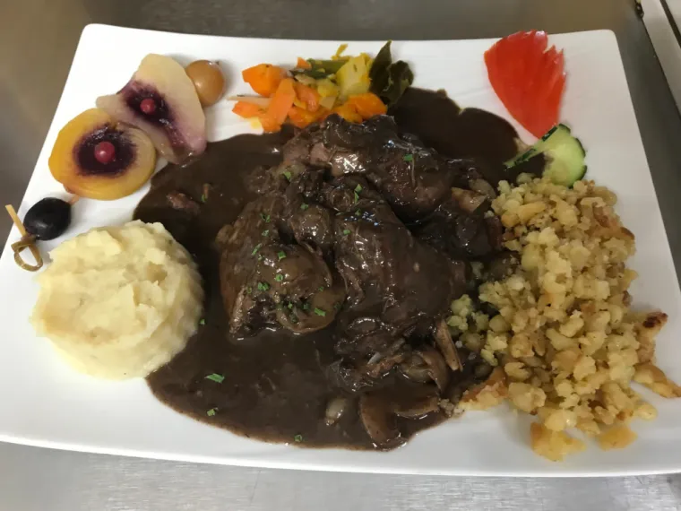 La chasse est de retour , Villers-le-Lac, Hôtel-Restaurant Les Cygnes